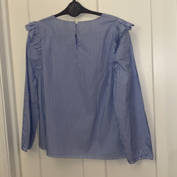 NWT Jcrew Factory banker blue stripe ruffle cotton-blend blouse ft.darts, size M - Picture 11 of 14